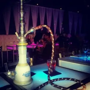 Lượng khói đậm đặc trong bình shisha